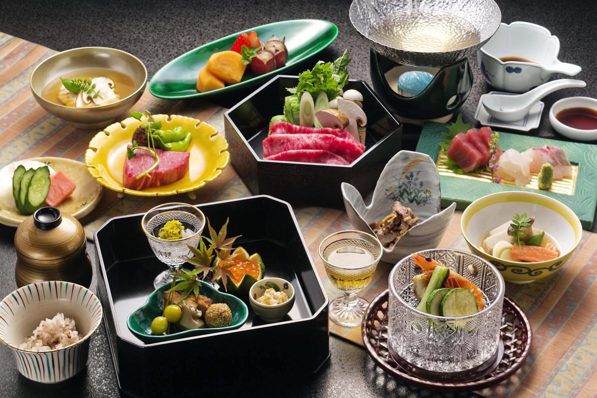 ทากิโมโตะกัง ยูกิโนะซาโตะ โฮเต็ล Hotel Yoro  ภายนอก รูปภาพ